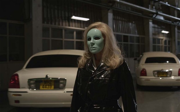 Crítica. Holy Motors (Léos Carax, 2012)
