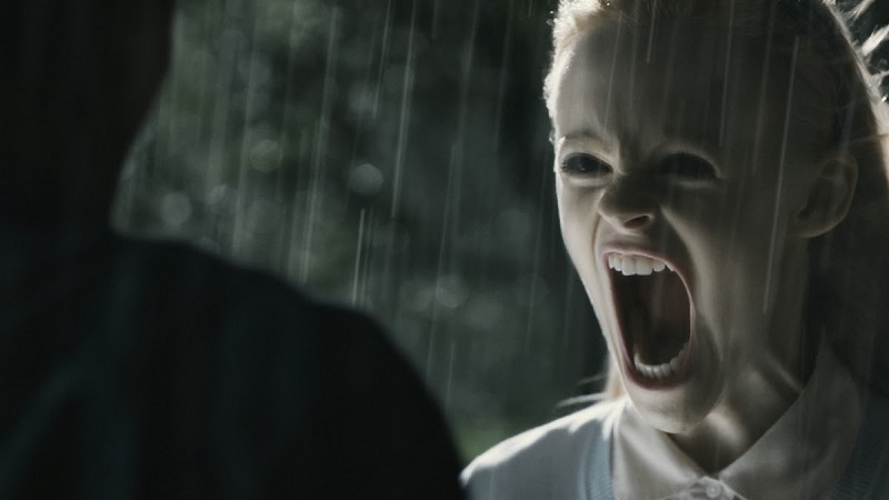 «Haunter» una decepcionante espiral de irritantes recursos (Sitges 2013)