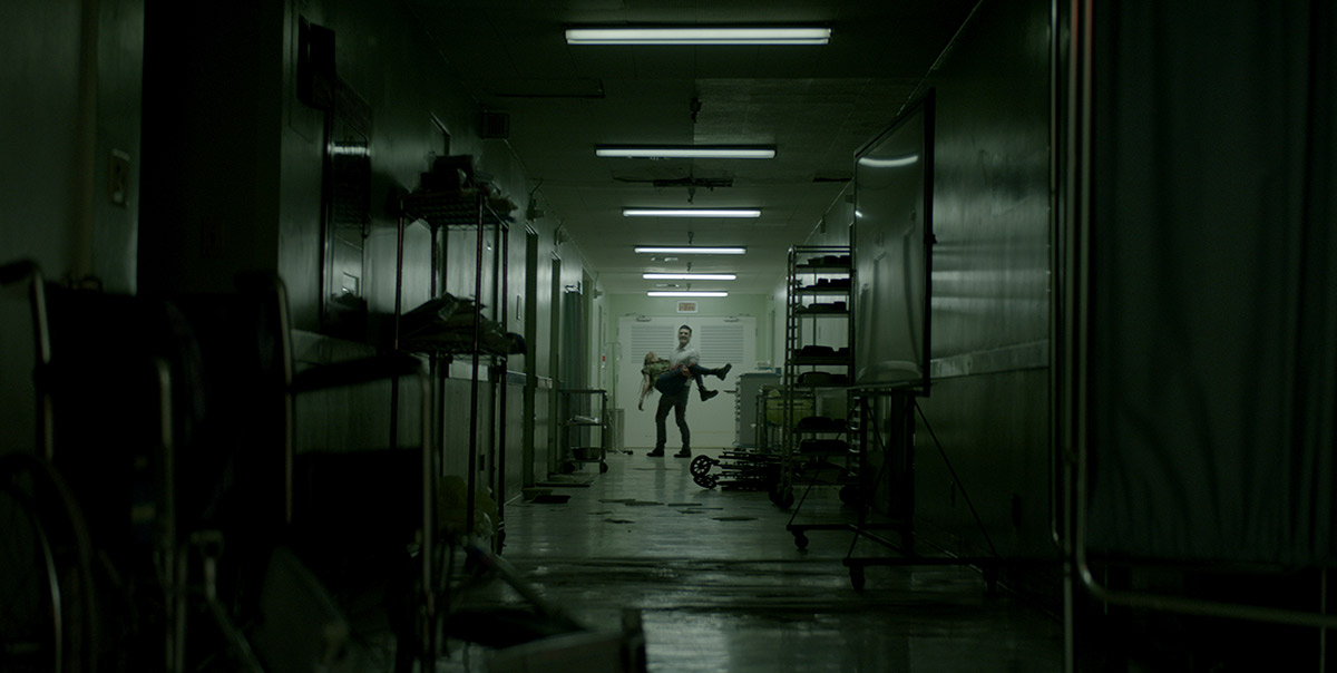 Southbound (2015)